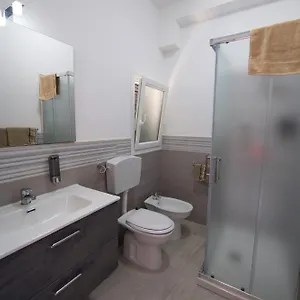La Trinacria Bed & Breakfast
